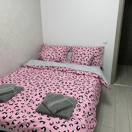 Apartament Regim Hotelier Орадеа Екстериор снимка