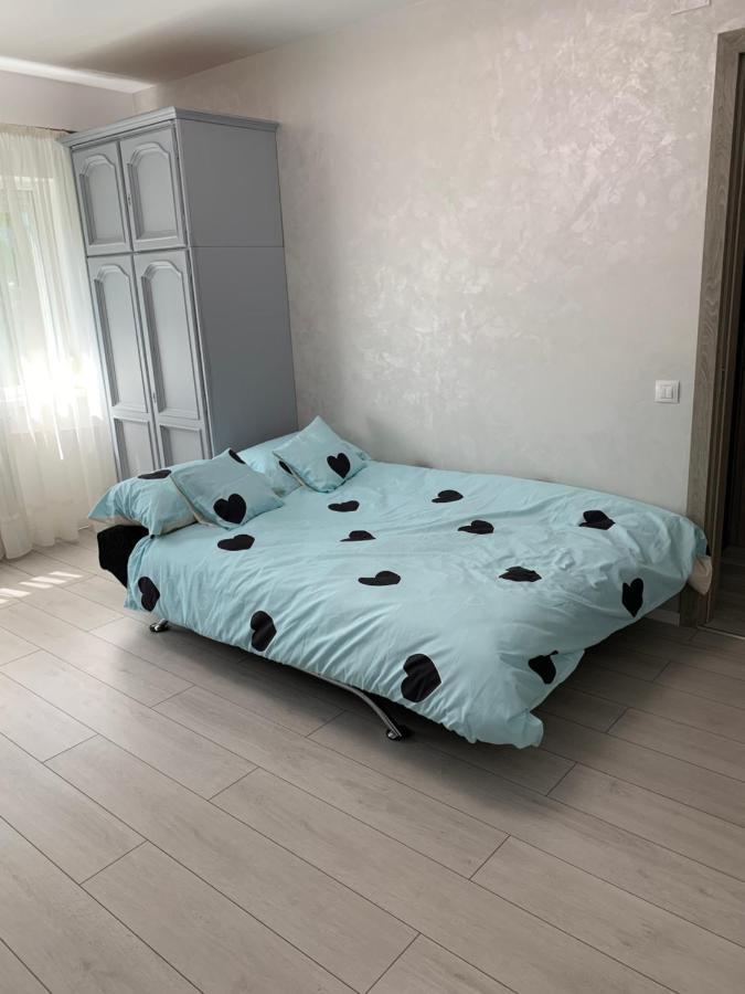 Apartament Regim Hotelier Орадеа Екстериор снимка